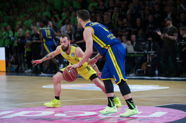 力则更为突 力则更为突