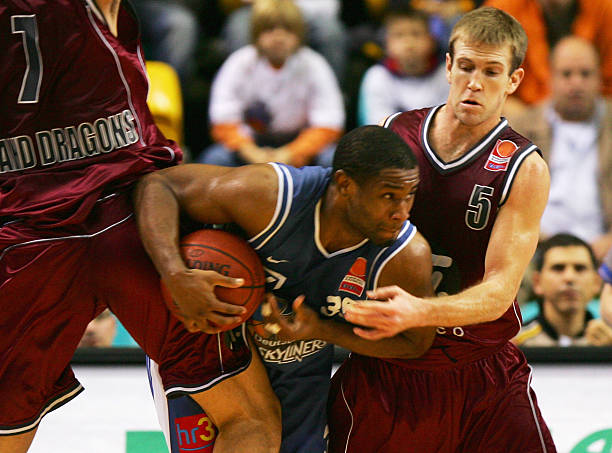 扎伊什维利 扎伊什维利