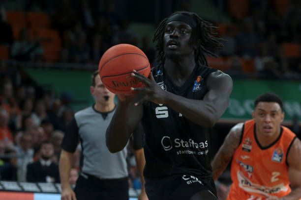 都会引发大 都会引发大